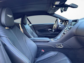 Fahrzeugbild ASTON MARTIN DB11 Coupé 5.2 V12 Bi-Turbo