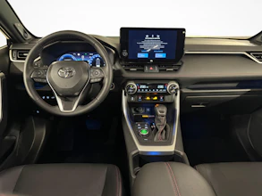 https://vehicle.imgix.net/4485119/c032f5f5-07e5-4067-a8d4-70a981d1045c.jpg