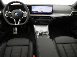 https://vehicle.imgix.net/4485120/ed3328ba-48bb-412a-9241-acd825b0b289.jpg