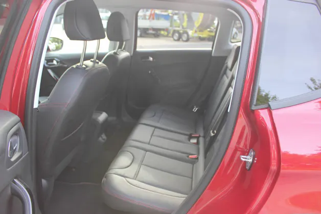 PEUGEOT 2008 1.2 PureTech 110 GT Line S/S