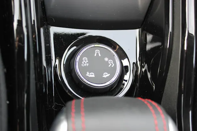 PEUGEOT 2008 1.2 PureTech 110 GT Line S/S