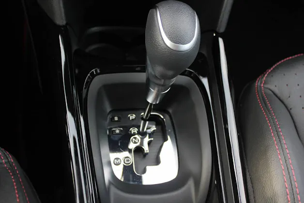 PEUGEOT 2008 1.2 PureTech 110 GT Line S/S