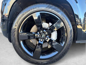 https://vehicle.imgix.net/4485140/3f2a16ed-1644-4652-8abc-41476b47c96c.jpg