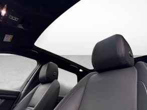 https://vehicle.imgix.net/4485149/bf260e66-a19b-4d0b-b775-08a836655613.jpg