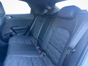 https://vehicle.imgix.net/4485160/21d8f88a-b709-4639-b130-4916f9444ffa.jpg
