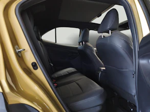 https://vehicle.imgix.net/4485186/3fc3ee26-0974-4db8-9bdd-ef14851abb5e.jpg