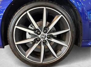 https://vehicle.imgix.net/4485195/ba976d33-2ef4-4432-b858-cbec6da90af6.jpg