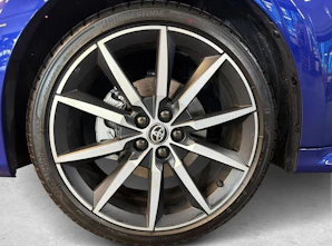 Fahrzeugbild TOYOTA Yaris 1.5 VVT-i HSD GR Sport