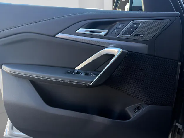 BMW X1 23i xDrive paddles