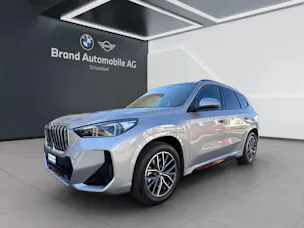 BMW X1 23i xDrive paddles