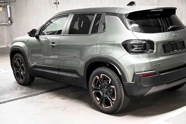 JEEP Avenger 1.2 MHEV 85th Anniversary 4xe