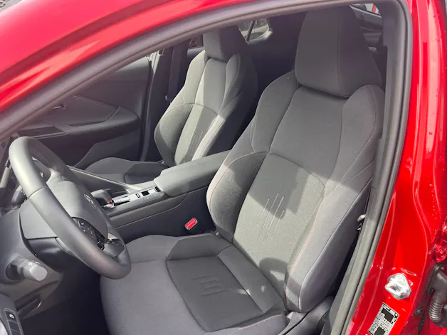 Toyota C-HR 2.0 PHEV Swiss Edition