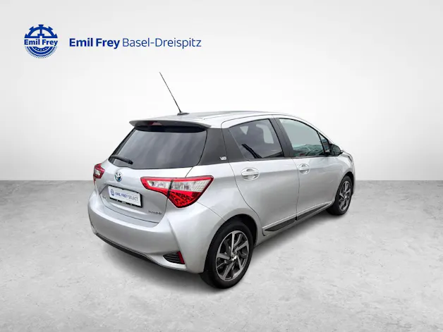Toyota Yaris 1.5 VVT-i HSD Trend