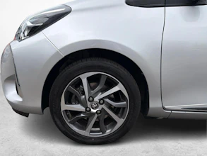 https://vehicle.imgix.net/4485278/39f72df6-913d-419b-bc12-7c9cd9c3c1b1.jpg