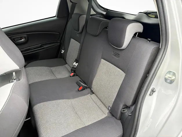 Toyota Yaris 1.5 VVT-i HSD Trend