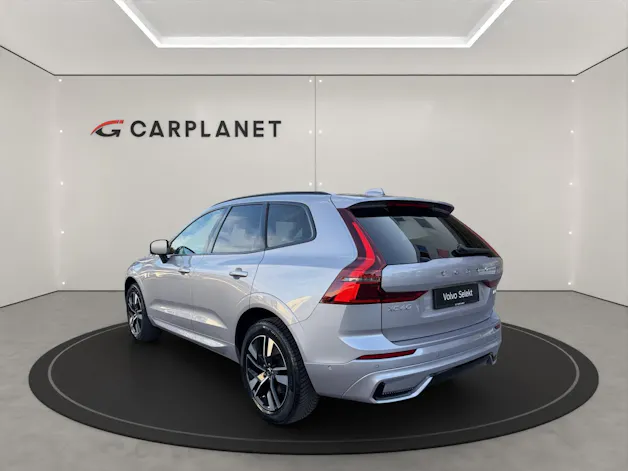 VOLVO XC60 2.0 B5 MH Plus Dark AWD