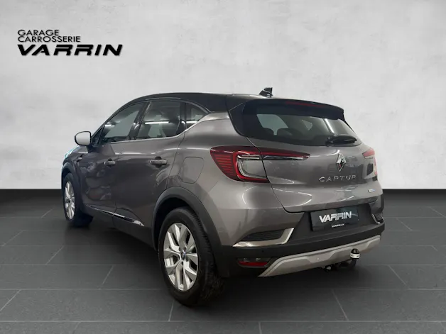 RENAULT Captur 1.6 E-Tech Plug-in Intens