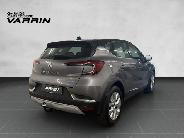 RENAULT Captur 1.6 E-Tech Plug-in Intens
