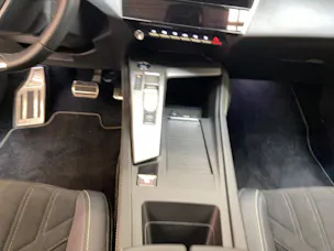PEUGEOT 408 1.6 PHEV 180 GT