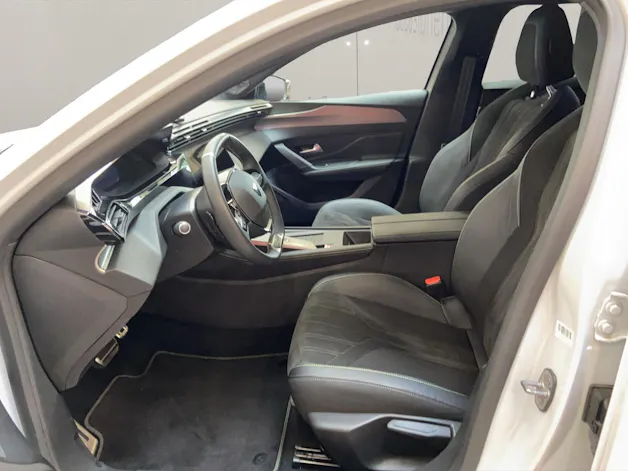 PEUGEOT 408 1.6 PHEV 180 GT