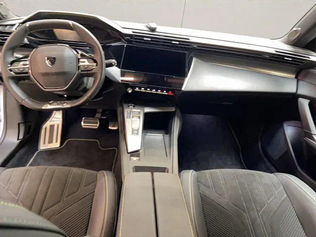 PEUGEOT 408 1.6 PHEV 180 GT