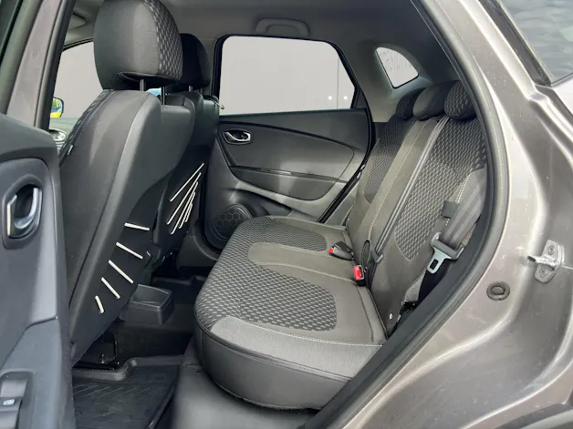 RENAULT Captur 1.3 TCe Intens EDC S/S PF
