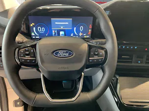 FORD Tourneo C Bus 320 L1 2.0 170 Sport 4x4