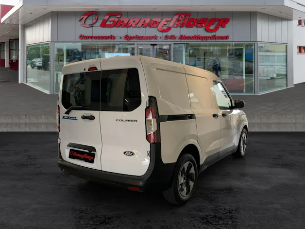 FORD E-Transit Courier Van Trend