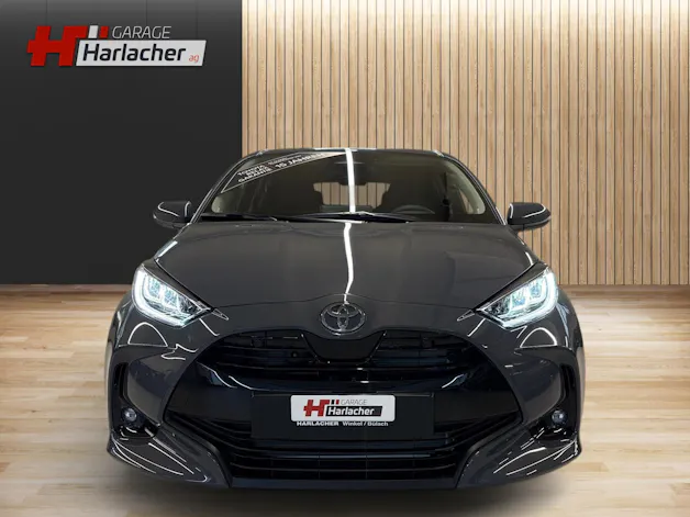 Toyota Yaris 1.5 VVT-i HSD Trend