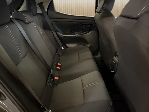 Toyota Yaris 1.5 VVT-i HSD Trend