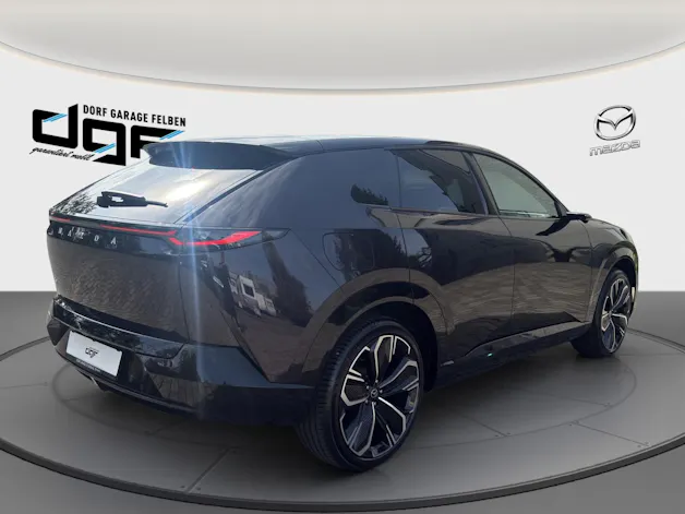 MAZDA CX-6e Takumi Plus