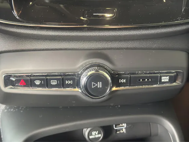 VOLVO XC40 1.5 T3 Momentum