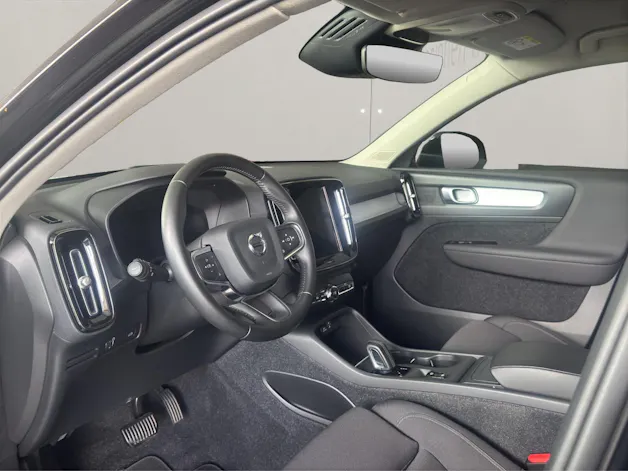 VOLVO XC40 1.5 T3 Momentum