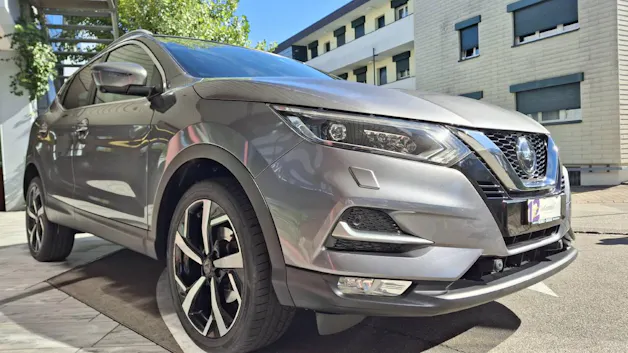 NISSAN Qashqai 1.3 DIG-T 160 Tekna