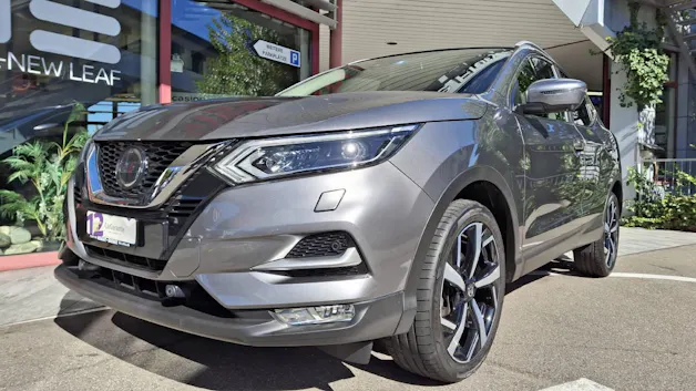 NISSAN Qashqai 1.3 DIG-T 160 Tekna