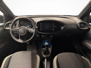 https://vehicle.imgix.net/4485597/6985c277-6ddb-491c-8270-7af882e36714.jpg