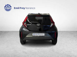 https://vehicle.imgix.net/4485597/95984912-cacb-42fd-b39d-795e38cb5050.jpg