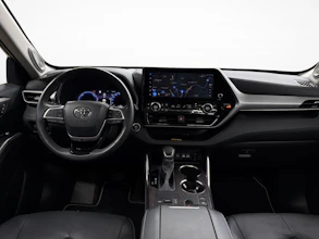 https://vehicle.imgix.net/4485647/074f4b70-3e09-439d-9843-9946e6ae39bd.jpg