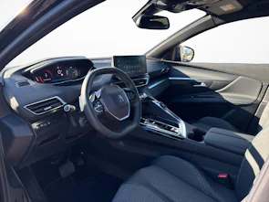 Fahrzeugbild PEUGEOT 3008 1.2 Hybrid Allure Pack