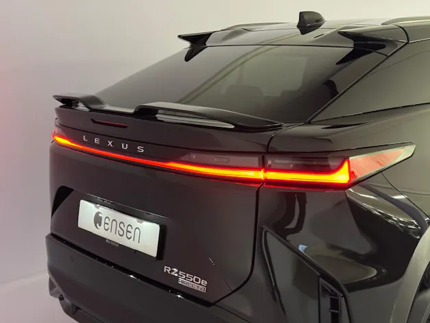 Lexus RZ 550e F Sport AWD
