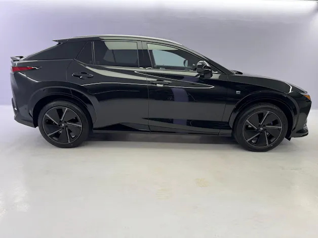 Lexus RZ 550e F Sport AWD