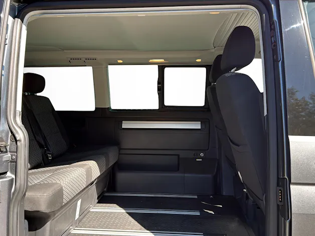 VW T6.1 California 3000 2.0 TDI 204 Beach DSG 4m