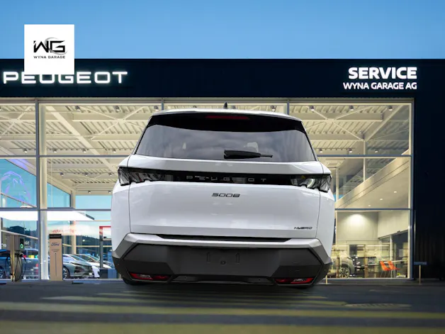 PEUGEOT 5008 1.2 Hybrid GT Exclusive