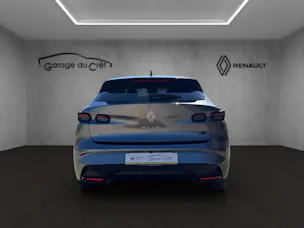 RENAULT Clio 1.8 E-Tech techno