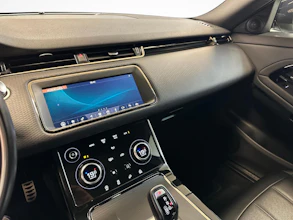 https://vehicle.imgix.net/4485772/1fe8469c-e1c3-49b5-9a09-edfc09df36c4.jpg
