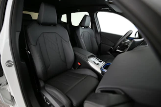 https://vehicle.imgix.net/4485775/1dc72585-06c1-4e74-af71-88e75a61acd2.jpg