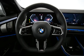 https://vehicle.imgix.net/4485775/deac5dc7-3fae-4137-ac4b-3e35881f0999.jpg