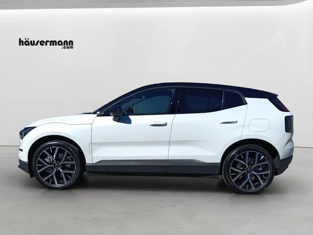 VOLVO EX30 E60 Twin Ultra Performance Xcentric Black Edition