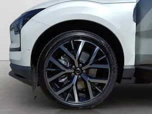 VOLVO EX30 E60 Twin Ultra Performance Xcentric Black Edition