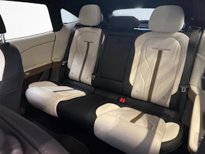 https://vehicle.imgix.net/4485802/3add8ebf-0bcc-4a56-acb9-f3c56bf5755a.jpg